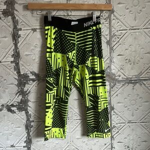 Nike pro Neon Green Patterned cropped tights